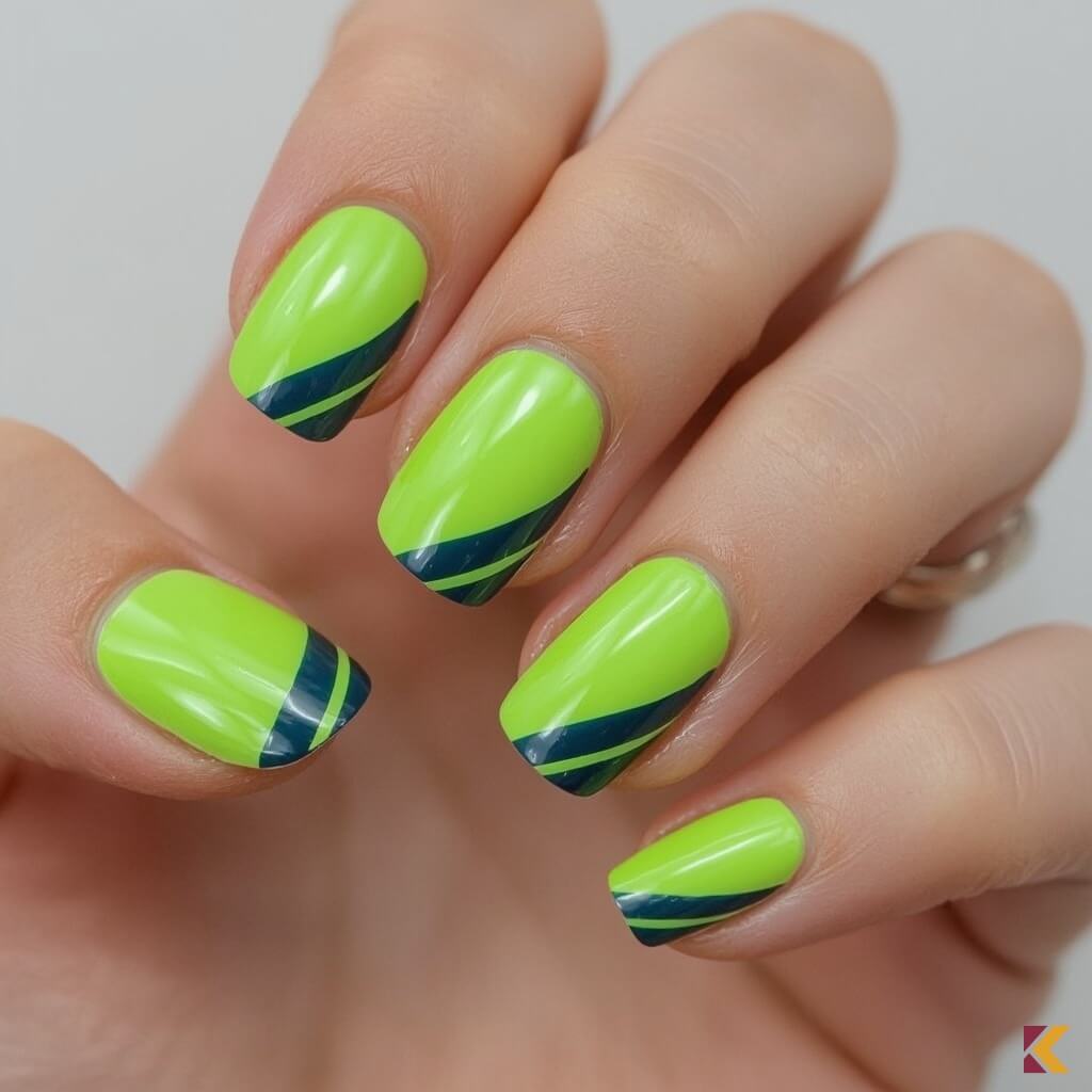 Limonkowe paznokcie z akcentem butelkowej zieleni